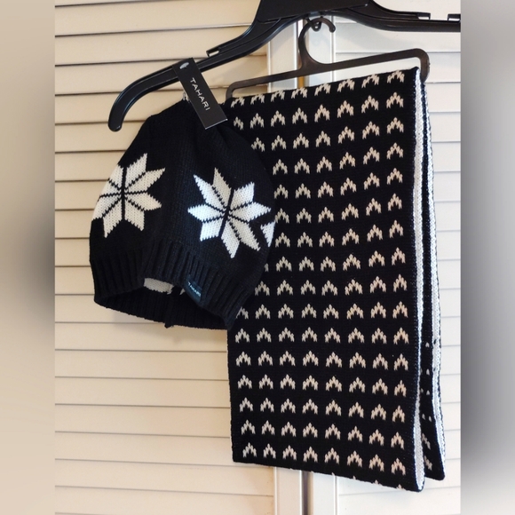 Tahari Accessories - Tahari Black and White Knit Hat and Scarf Set